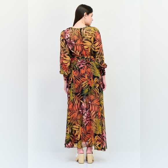 Spy Zone Exchange Foliage Print Maxi Dress NWT Size Small - Picture 9 of 11